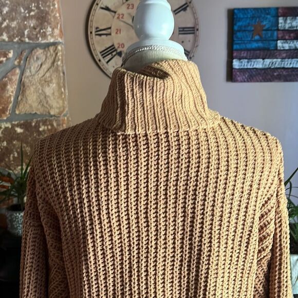 Arizona jean Company Long Turtleneck Sweater Size Small Pumpkin Ale - Picture 7 of 12